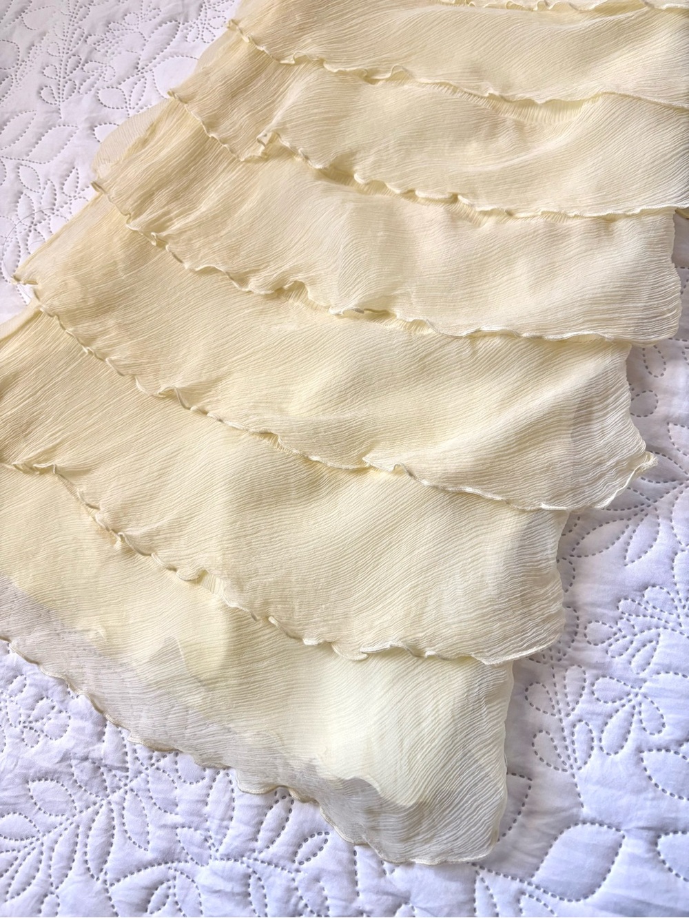 Laundry by Shelli Segal 100% Silk Yellow Tiered Ruffle Y2K Dress Size 4 - Picture 5 of 12